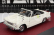 Matrix scale models Triumph Vitesse Dhc 1968 1:43 Bílá