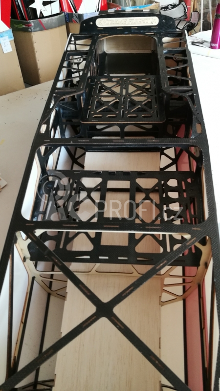 RC letadlo 104