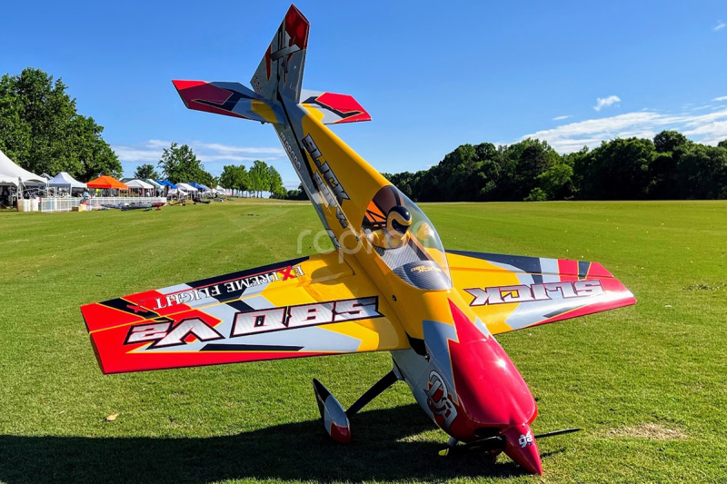 RC letadlo 105,5