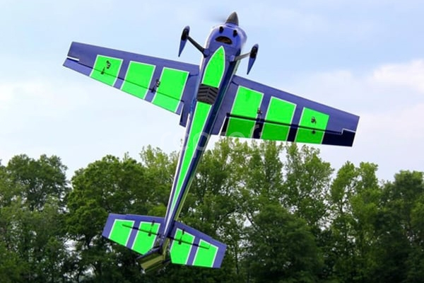 RC letadlo 105