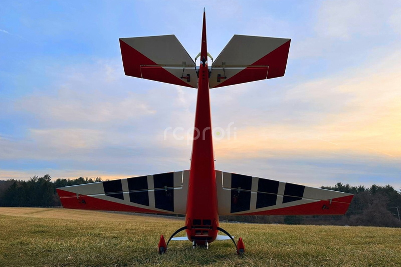 RC letadlo 114