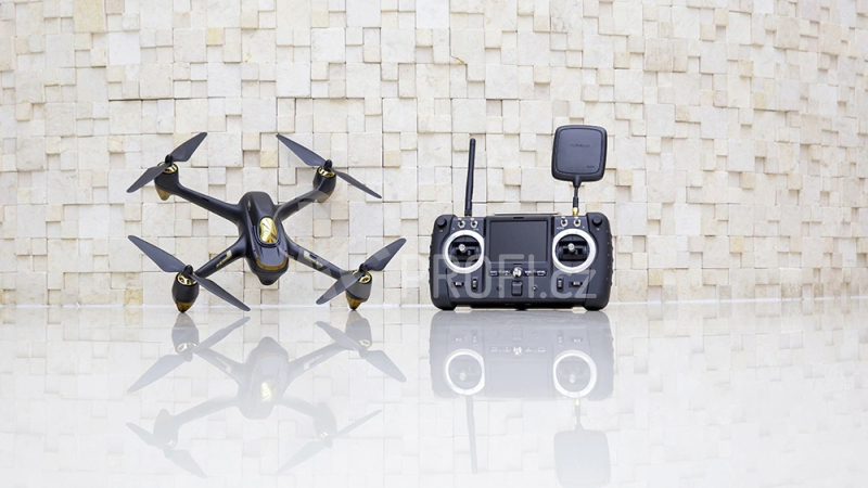 Dron HUBSAN H501S Pro High Edition, černá