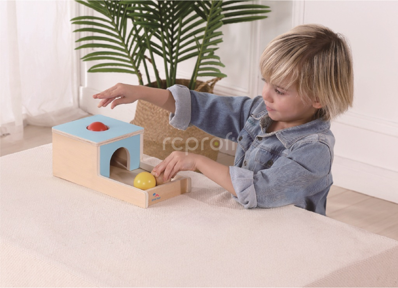 2Kids Toys Montessori set hraček pro nejmenší 5m+