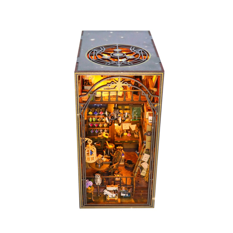 2Kids Toys Zarážka na knihy Domek kouzelnice Miry