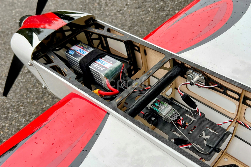 RC letadlo 60