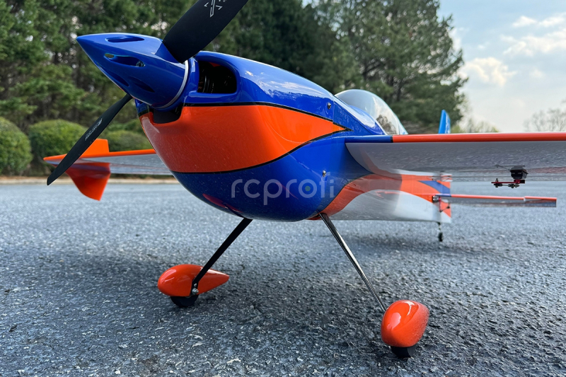 RC letadlo 60