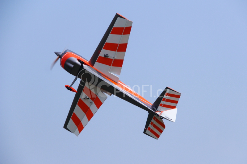 RC letadlo 73