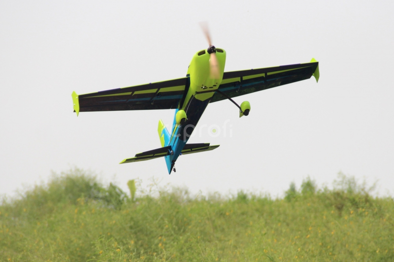 RC letadlo 84