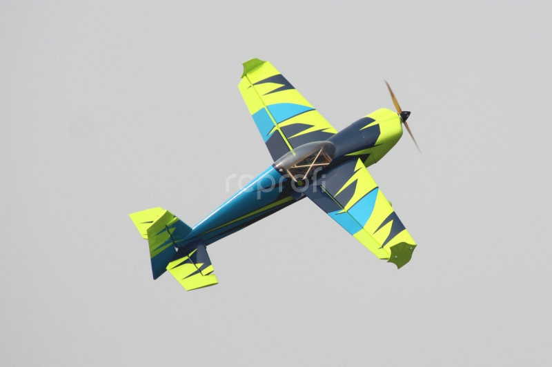 RC letadlo 84