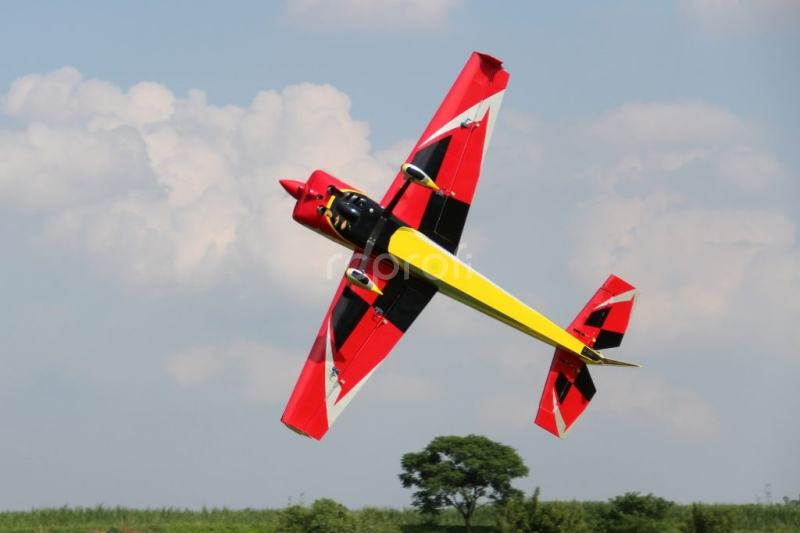 RC letadlo 84
