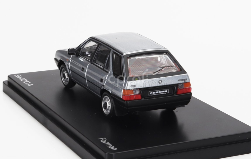 Abrex Škoda Forman Sw Station Wagon 1993 1:43 Grey Met