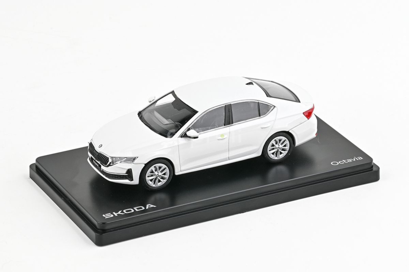 Abrex Škoda Octavia IV FL (2024) 1:43 - Bílá Candy