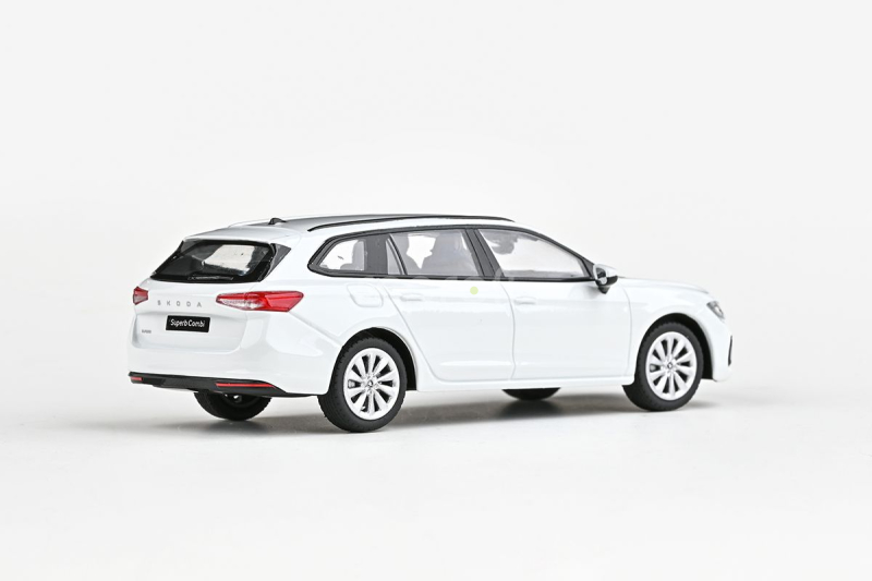 Abrex Škoda Superb IV Combi (2023) 1:43 - Bílá Purity