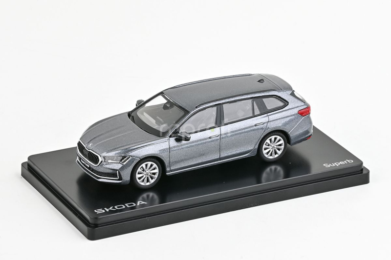 Abrex Škoda Superb IV Combi (2023) 1:43 - Šedá Graphite Metalíza