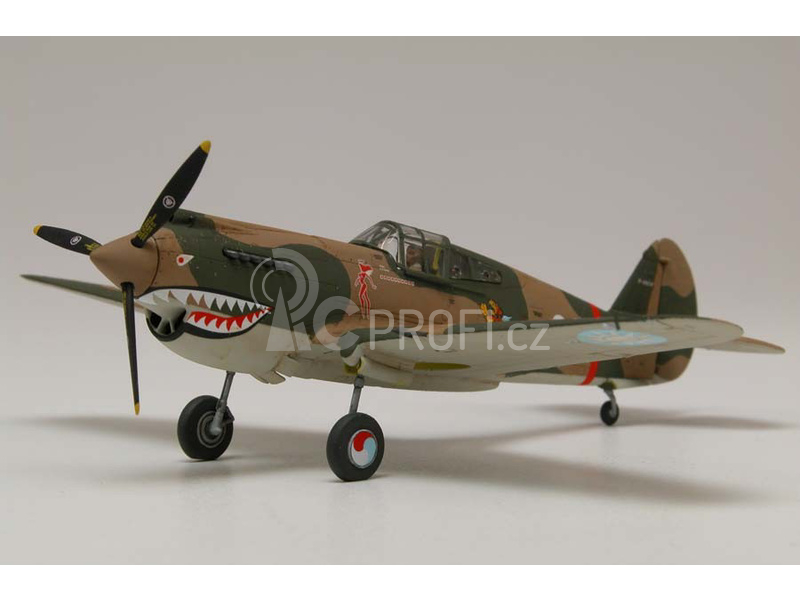Airfix Curtiss P-40B Tomahawk (1:72)