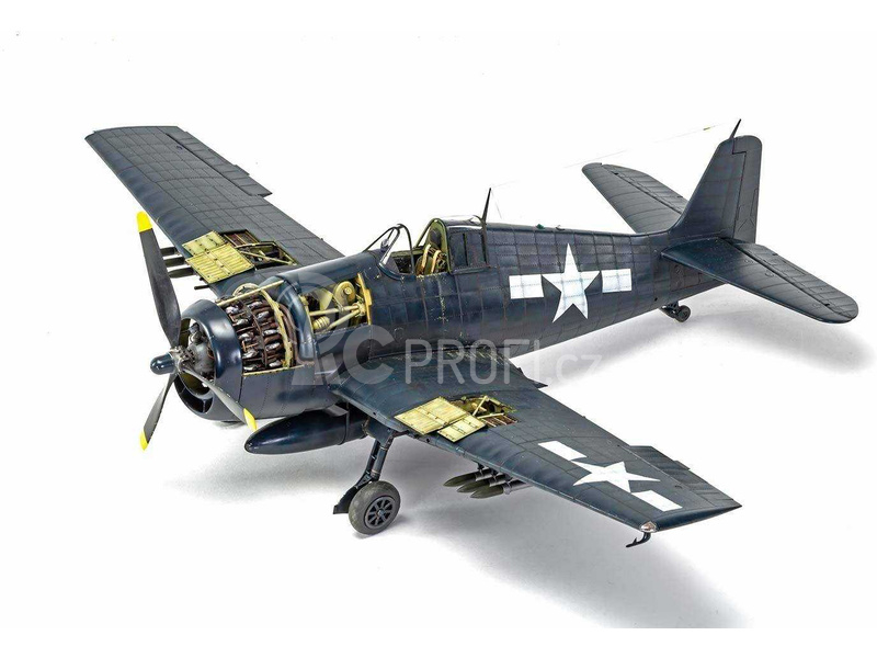 Airfix Grumman F6F5 Hellcat (1:24)