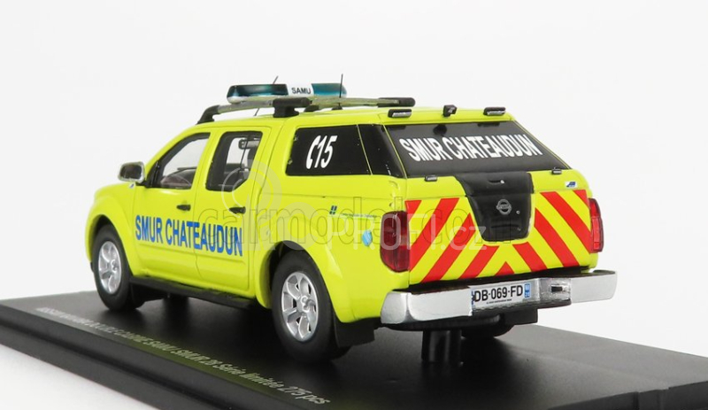 Alarme Nissan Navara Double Cabine Pick-up Samu 28 Ambulance 2011 1:43, žlutá