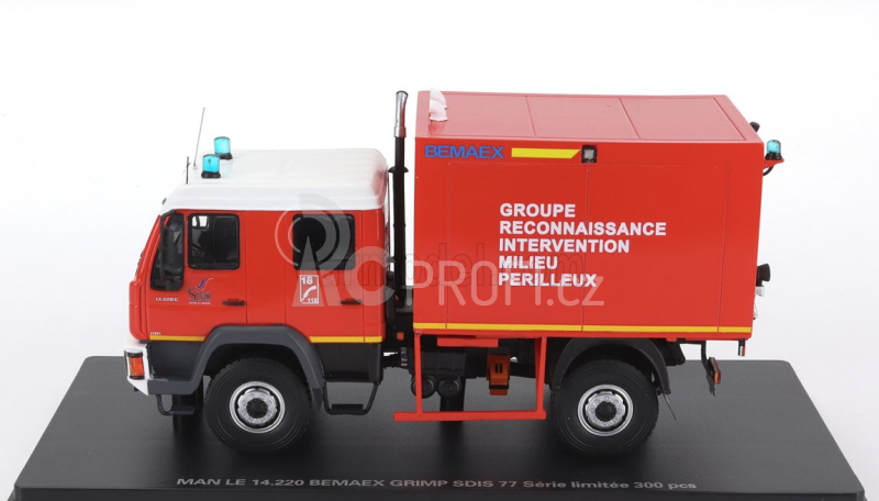 Alerte MAN Le 14.220 Truck Double Cabine Bemaex Grimp Sdis 77 Sapeurs Pompiers Groupe Reconnaissance Intervention Milieu Perilleux 2004 1:43 Červená Bílá Žlutá