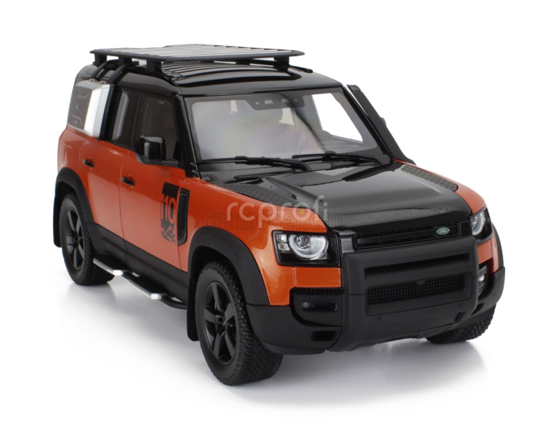 Almost-real Land rover New Defender 110 2020 1:18 Oranžová Černá