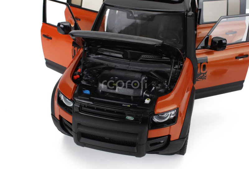 Almost-real Land rover New Defender 110 2020 1:18 Oranžová Černá