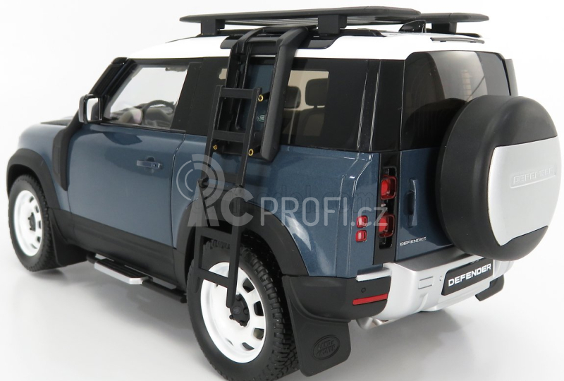 Almost-real Land rover New Defender 90 2020 1:18 Tasman Blue