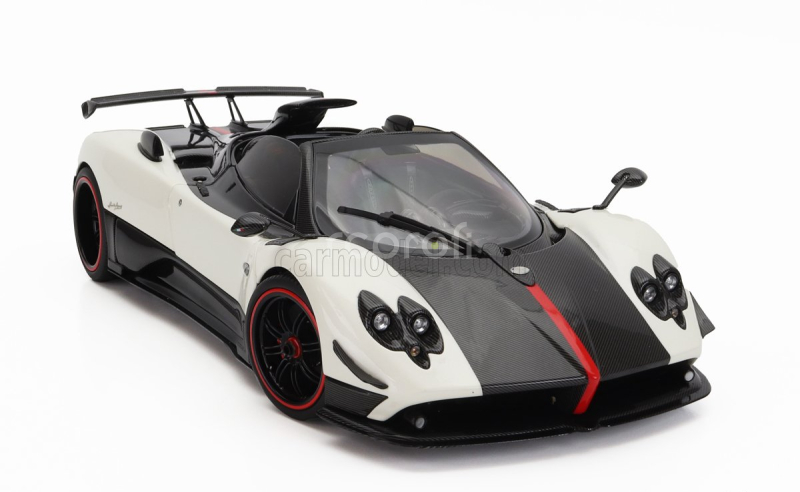 Almost-real Pagani Zonda 5 Cinque Roadster 2009 1:18 Bílý Černý Uhlík