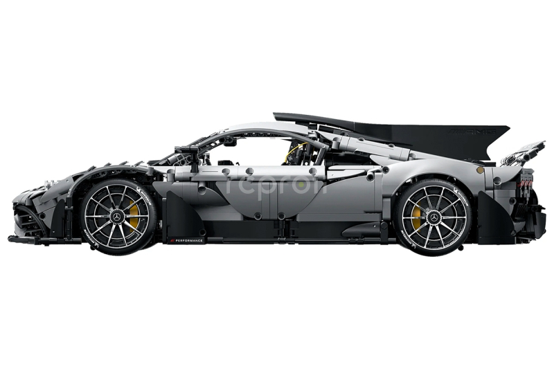 AMG One - stavebnice z kostek