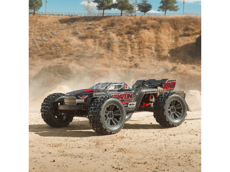 RC auto Arrma Kraton 6S BLX V6 1:8 4WD Extreme Bash RTR, černá