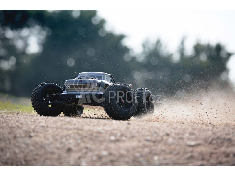 Arrma Outcast 6S BLX 1:8 4WD RTR stříbrná