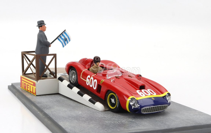 Art-model Ferrari Diorama - 290mm Spider S/n0626 N 600 Mille Miglia 1956 Juan Manuel Fangio 1:43 Červená Modrá Žlutá