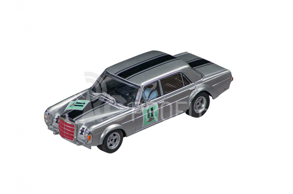 Auto Carrera D132 31088 Mercedes-Benz 300 SEL