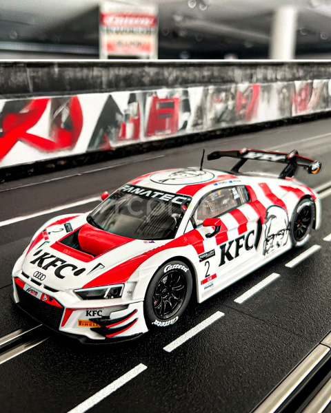 Auto Carrera EVO - 27827 Audi R8 LMS GT3 evo II
