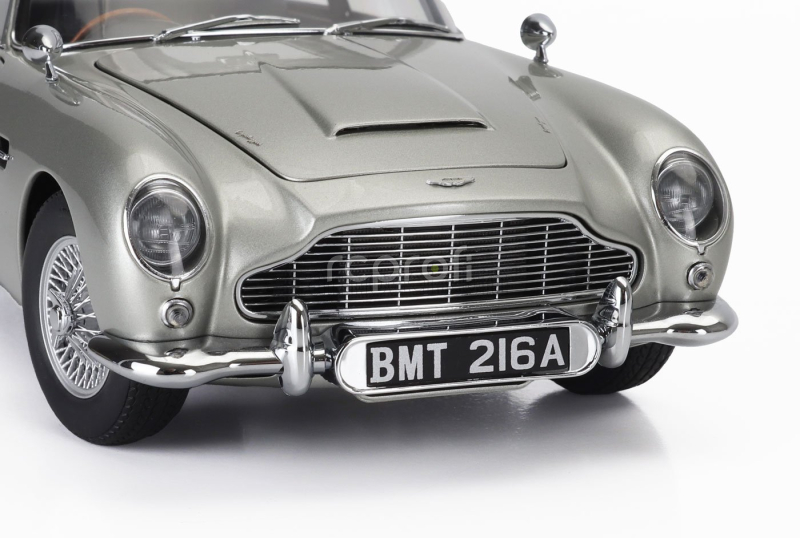 Autoart Aston martin Db5 1964 - 007 James Bond - Goldfinger - Missione Goldfinger With Weapons 1:18 Silver
