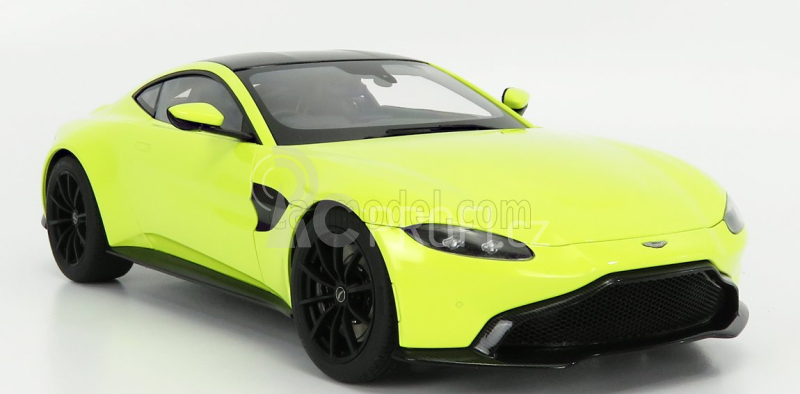 Autoart Aston martin Vantage 2019 1:18 Vápenná Esence Saze