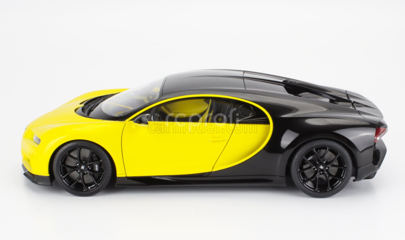 Autoart Bugatti Chiron 2017 1:18 Žlutá Černá