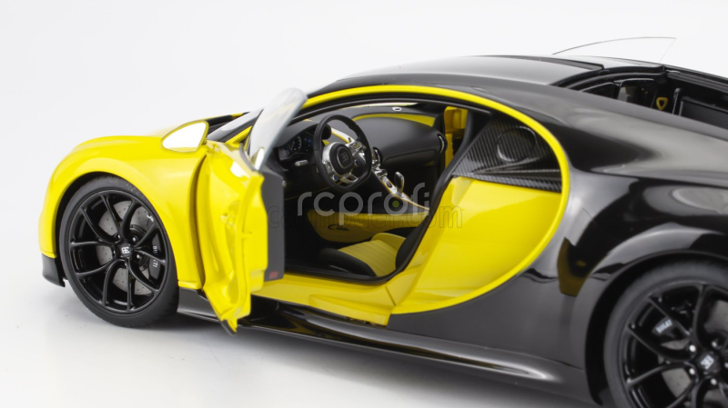 Autoart Bugatti Chiron 2017 1:18 Žlutá Černá