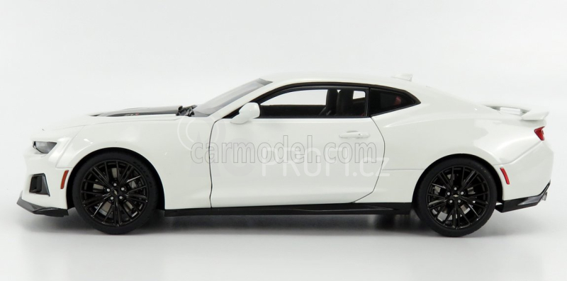 Autoart Chevrolet Camaro Zl1 Coupe 2017 1:18 Bílá