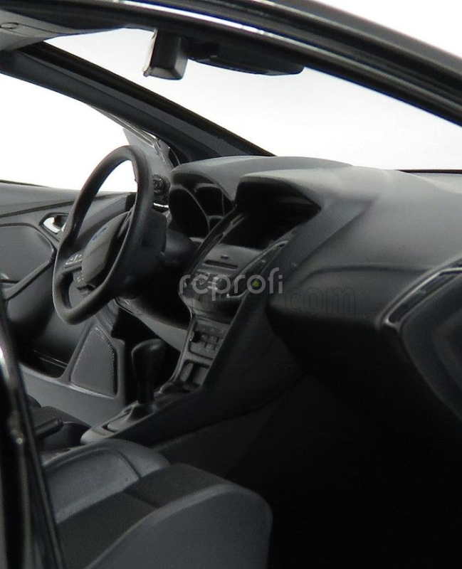 Autoart Ford england Focus Rs 2016 1:18 Black