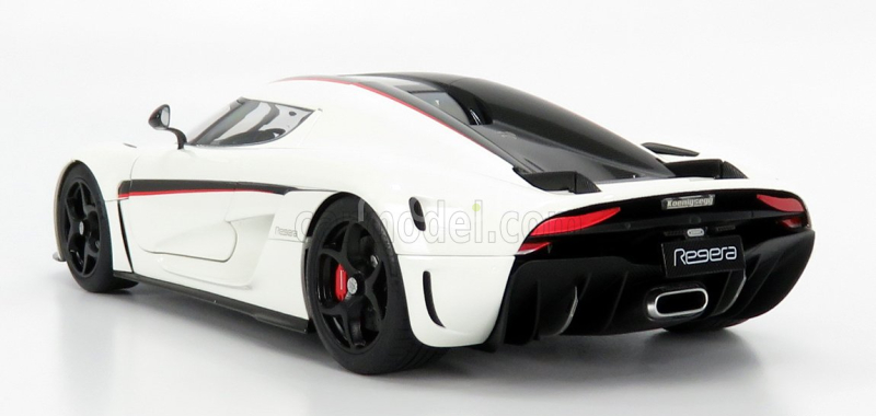 Autoart Koenigsegg Regera 2016 1:18 Bílá Černá Karbonová Červená
