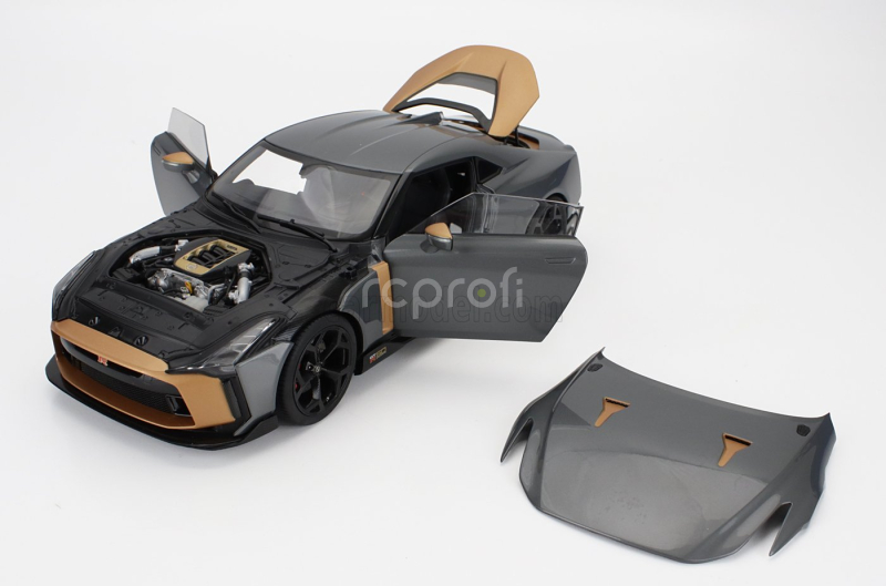 Autoart Nissan Gt-r50 By Italdesign Goodwood Version 2021 1:18 Liquid Kinetic Grey - Energetic Sigma Gold
