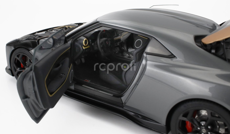 Autoart Nissan Gt-r50 By Italdesign Goodwood Version 2021 1:18 Liquid Kinetic Grey - Energetic Sigma Gold
