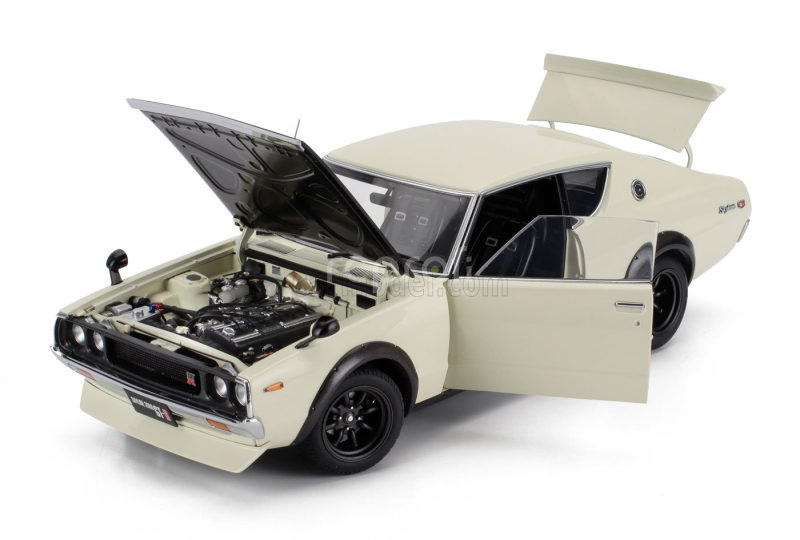 Autoart Nissan Skyline 2000 Gt-r (kpgc110) Tuned Version Coupe 1973 1:18 Bílá Černá