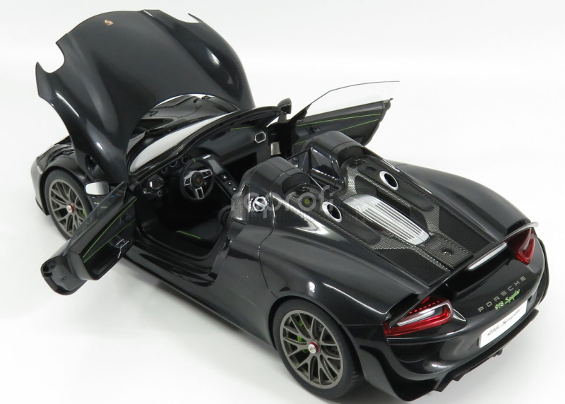 Autoart Porsche 918 Spyder 2013 1:12 Lesklá Černá