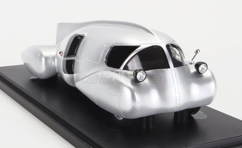 Autocult Hoppe & streur Norell Streamliner Usa 1946 1:43 Silver