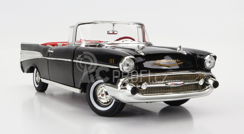 Autoworld Chevrolet Bel Air Cabriolet - Spider 1955 - 007 James Bond 1:18, černá