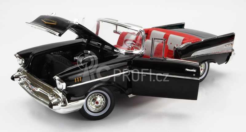 Autoworld Chevrolet Bel Air Cabriolet - Spider 1955 - 007 James Bond 1:18, černá