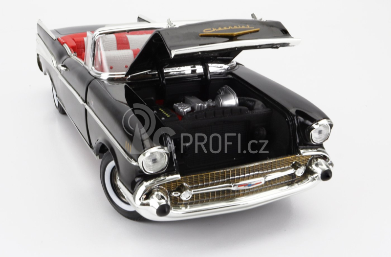 Autoworld Chevrolet Bel Air Cabriolet - Spider 1955 - 007 James Bond 1:18, černá