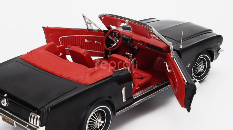 Autoworld Ford usa Mustang Cabriolet 1964 1:18 Black
