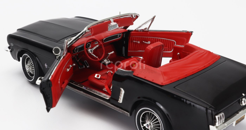 Autoworld Ford usa Mustang Cabriolet 1964 1:18 Black