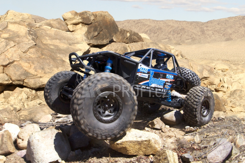 RC auto Axial RR10 Bomber